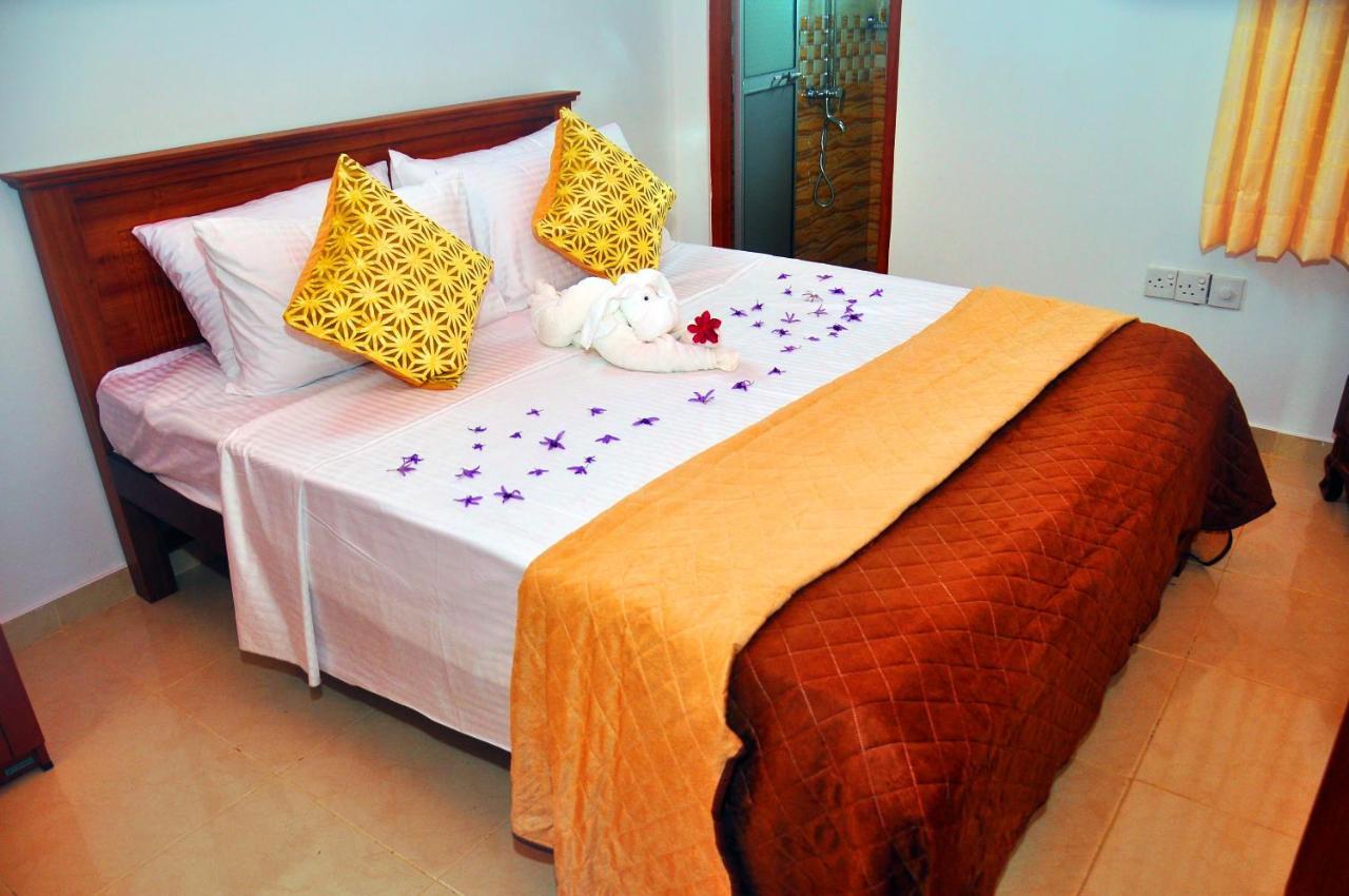Senero House Hotel Bentota Exterior photo